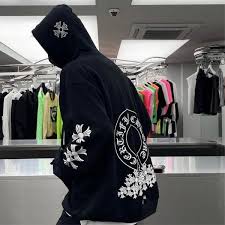 Chrome Hearts Hoodie: A Bold Symbol of Luxury and Streetwear Culture